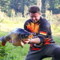 Karpie na Twoją zanętę! Przepisy DIY i triki na dużą rybę