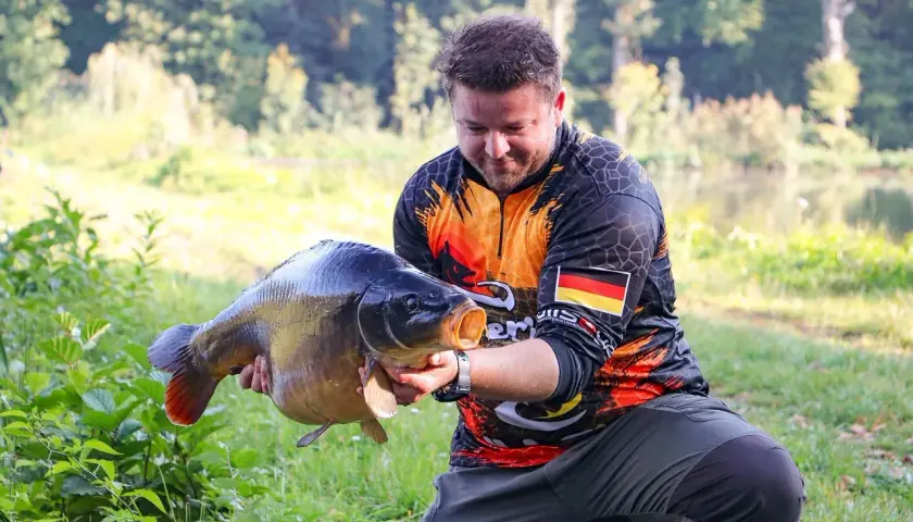 Karpie na Twoją zanętę! Przepisy DIY i triki na dużą rybę