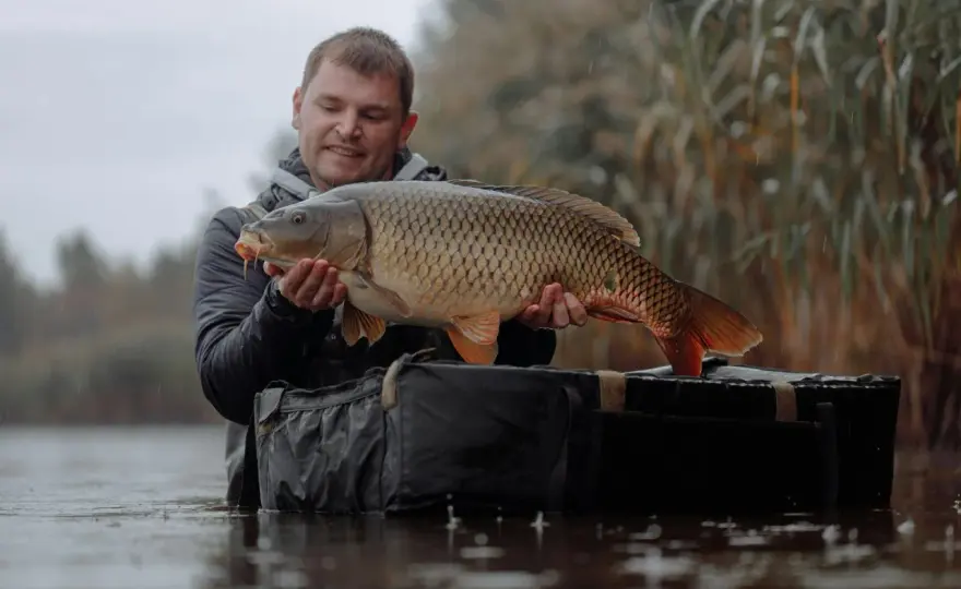 Haczyk nr 10: Jakie ryby, przynęty i metody? Pełny poradnik.